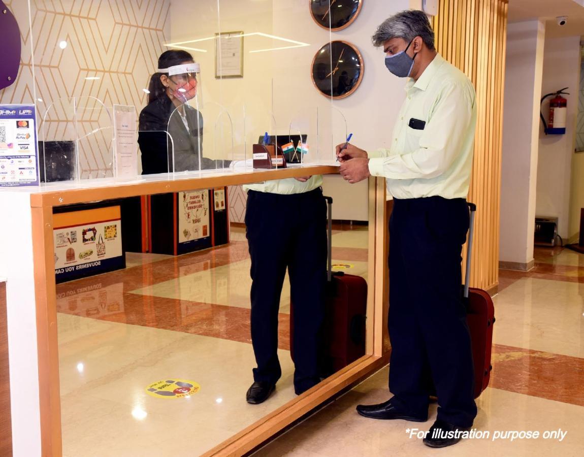 โอโย 35905 โฮเต็ล ริเวอร์พอยต์ Hotel คัทตัค ภายนอก รูปภาพ