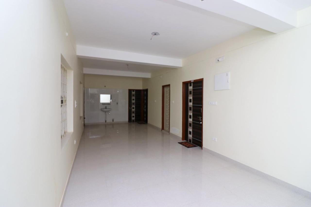 โอโย 35905 โฮเต็ล ริเวอร์พอยต์ Hotel คัทตัค ภายนอก รูปภาพ